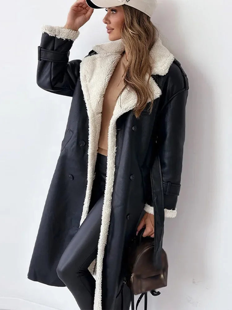Solveike | Damen Langer Wintermantel mit Fleece-Futter - Taupe - Image 2
