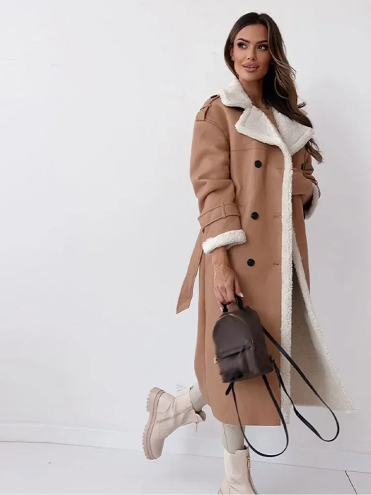 Solvike | Damen Wintermantel mit Teddyfutter Trenchcoat - Taupe - Image 3