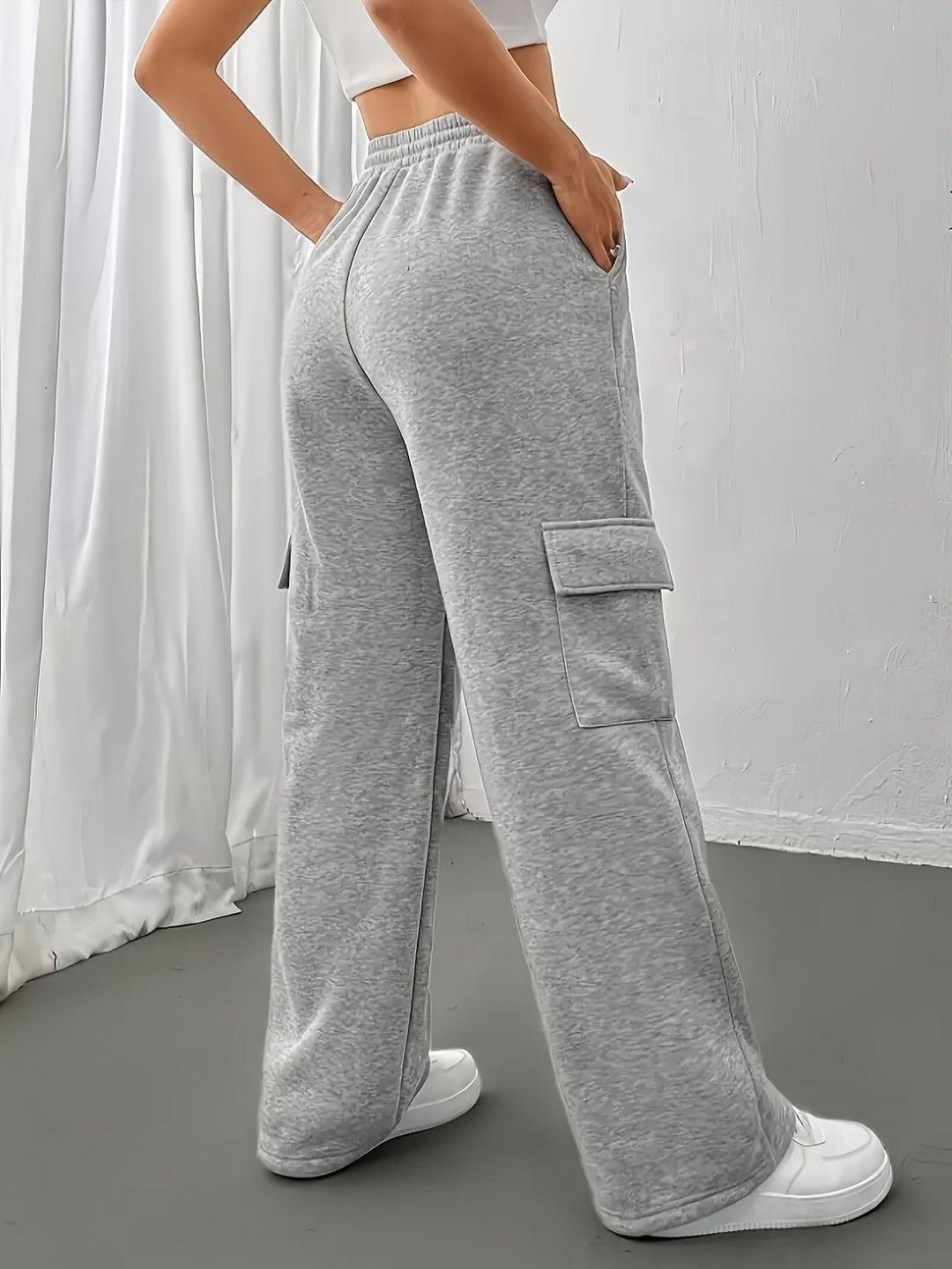 Solvind | Damen Cargo Sweatpants Relaxed Fit - Grey - Image 4