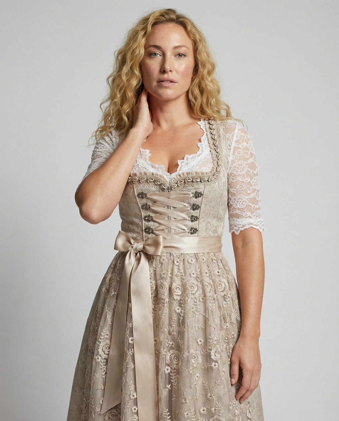 Sophie | Damen Dirndl mit Spitzenbluse Schnürmieder Oktoberfest