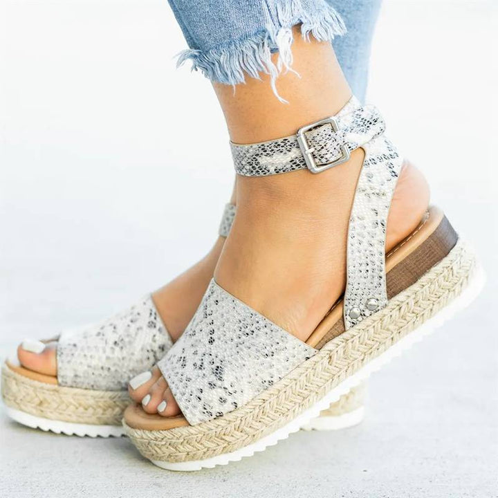 Ursula | Damen Plateau Keilsandaletten mit Espadrille Sohle - Beige - Image 5
