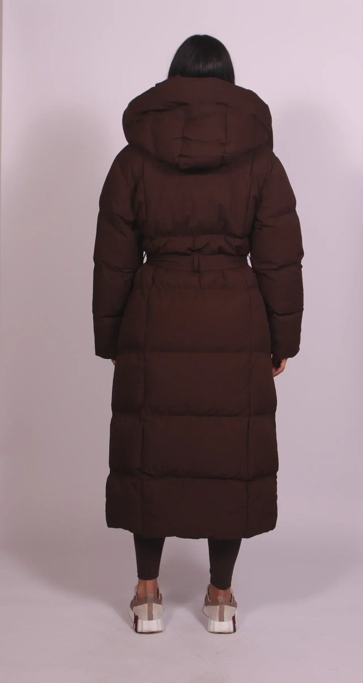 Valduna | Damen Langer Steppmantel mit Kapuze - Dark Brown - Image 2