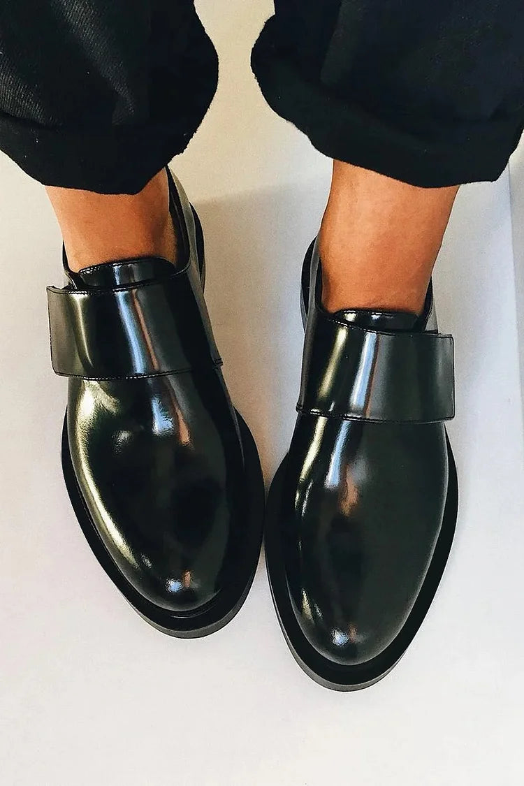 Veldris | Damen Slipper Lackoptik Loafer - Black - Image 1