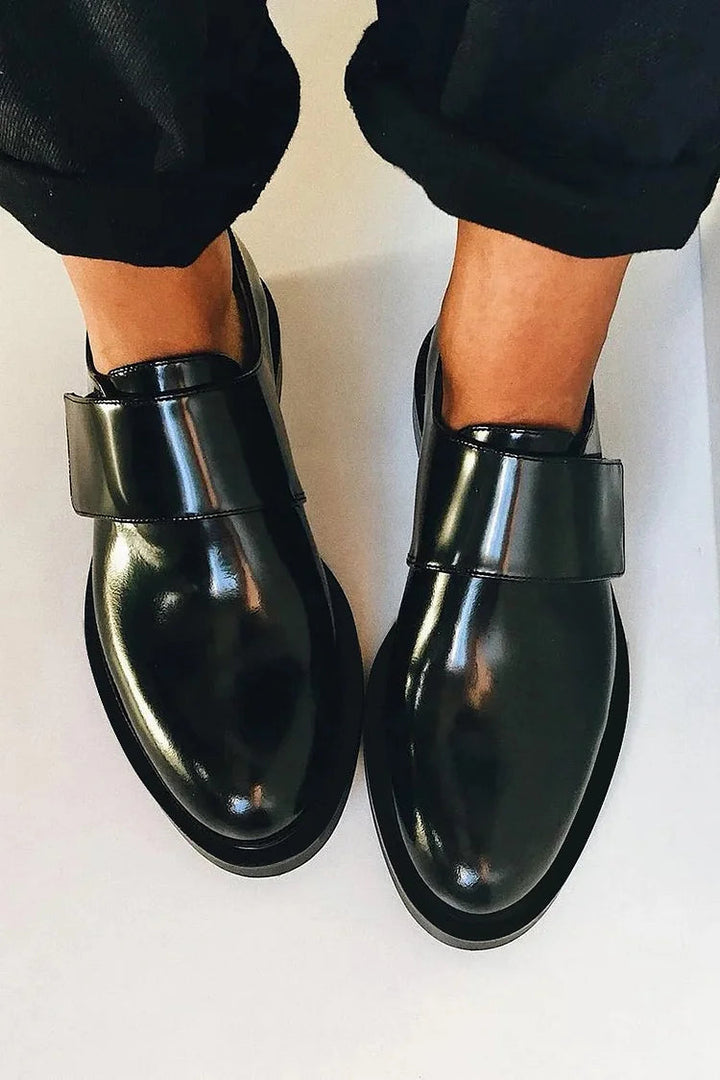 Veldris | Damen Slipper Lackoptik Loafer - Black - Image 1