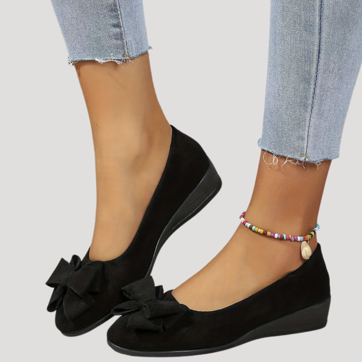 Wiktoria | Damen Keilabsatz Ballerinas mit Schleife - Black - Image 1