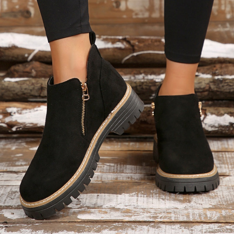 Wilteke | Damen Stiefeletten Plateau Reißverschluss - Black - Image 1