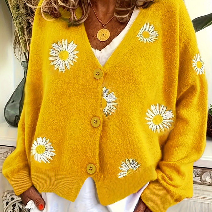 Wilteke | Damen Strickjacke mit Gänseblümchen-Stickerei - Green - Image 16