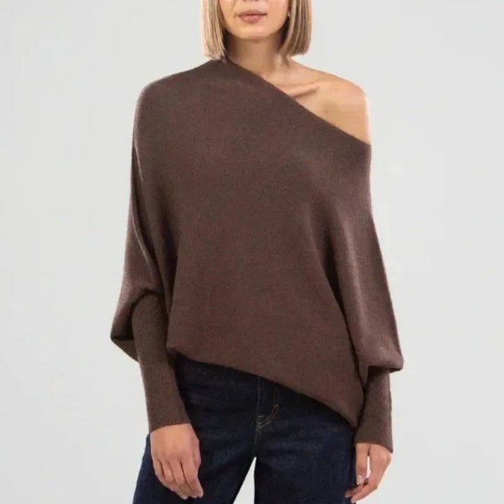 Xanthe | Damen Asymmetrischer Off-Shoulder Pullover - Grey - Image 12