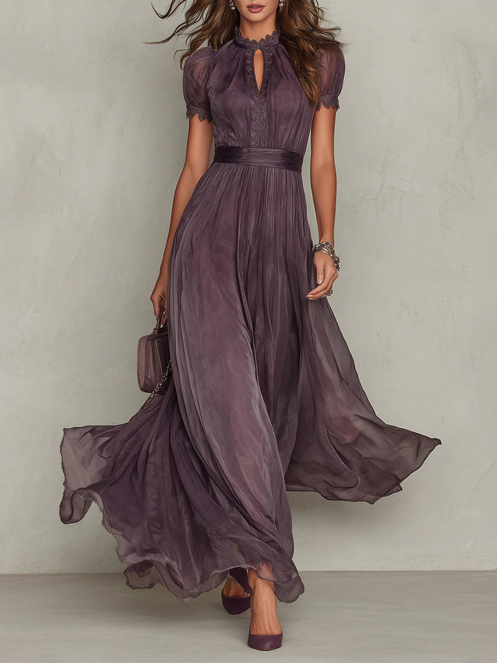 Zinara | Damen Kurzarm Maxikleid mit Spitzendetails - Purple - Image 1